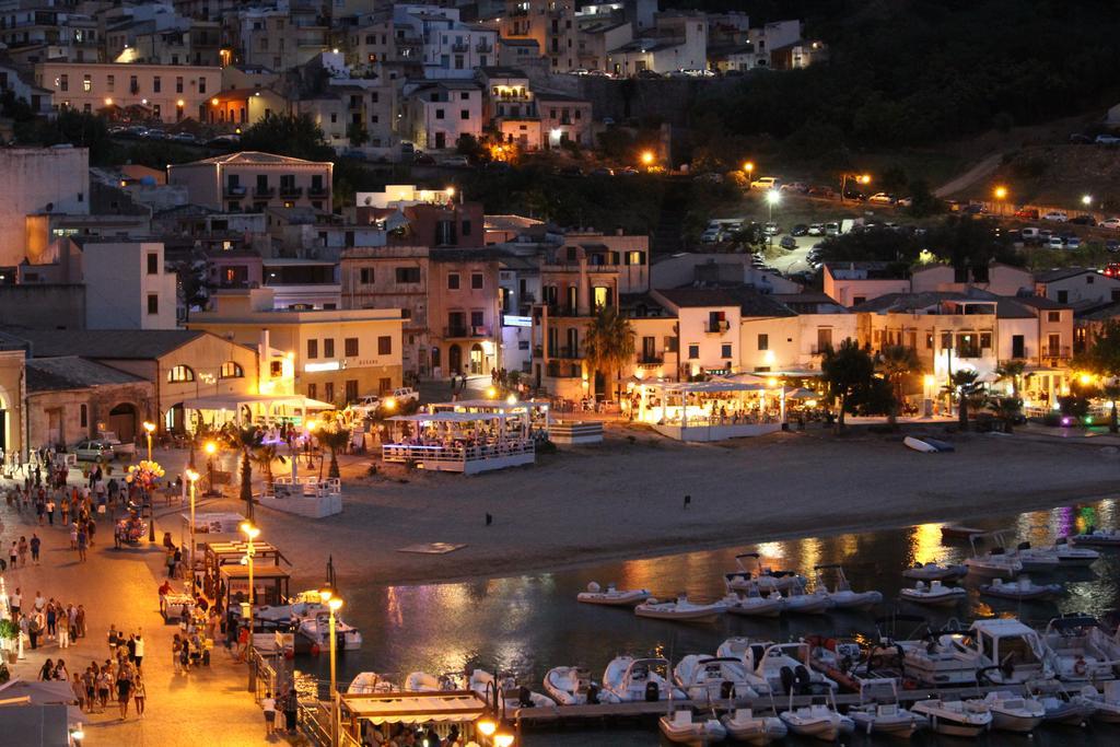 Bovio Guest House Castellammare del Golfo Δωμάτιο φωτογραφία